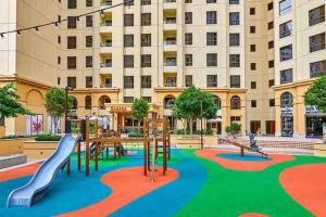 Photo #6 of Shams Beach Front JBR apartments by HAPPY SEASON in Dubai, United Arab Emirates