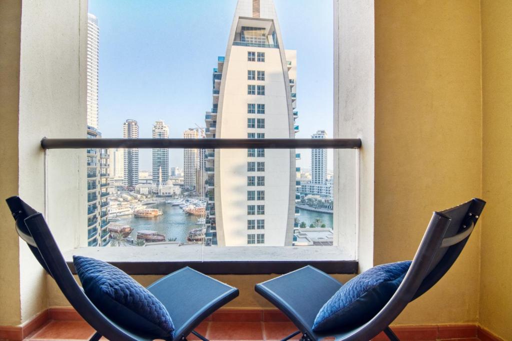 Photo #1 of La Buena Vida Holiday Homes, Luxe, 3BR with, full kitchen, Marina View, by JBR Beach, Tram & Marina in Dubai, United Arab Emirates