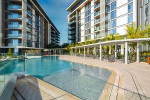 Photo #4 of LUX - The Bluewater Island Suite in Dubai, United Arab Emirates