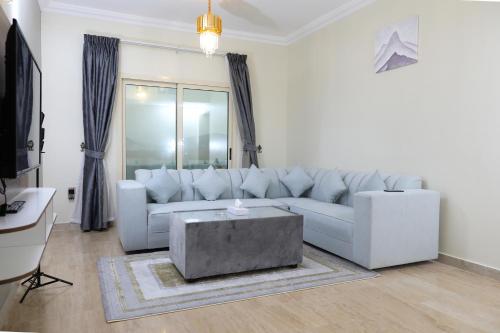 Photo #3 of Sea Shore Hotel Apartment Khorfakkan in Khawr Fakkan, United Arab Emirates