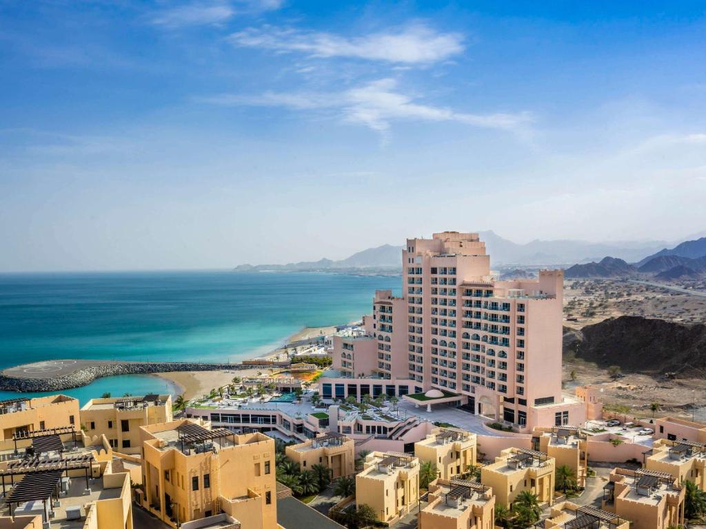 Photo of Fairmont Fujairah Beach Resort in Fujairah, United Arab Emirates