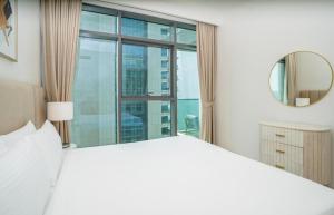 Photo #5 of HomesGetaway-Luxury 2Br Apartment in Beach Vista Tower 2 in Dubai, United Arab Emirates