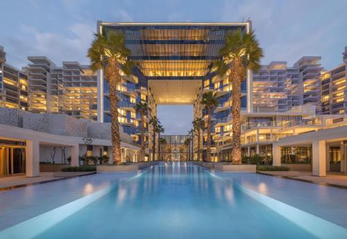 Photo #2 of FIVE Palm Jumeirah - 2 Bedrooms & Maid Room in a Splendid Resort - ModernLux in Dubai, United Arab Emirates