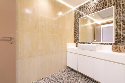 Photo #3 of Private Beach Access - Stunning Sea View Apartment - Perfect Location at JBR in Dubai, United Arab Emirates