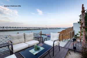 Photo #5 of Al Dana Paradise Luxury Villas Palm Fujairah Sea View in Rugaylat Road, United Arab Emirates