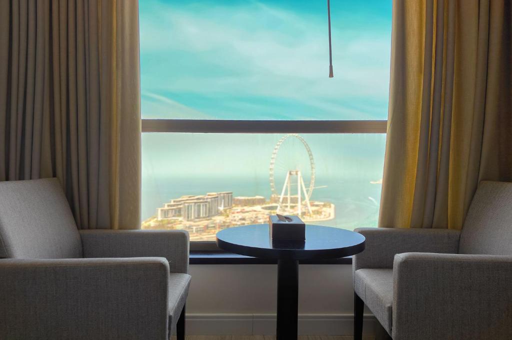 Photo #1 of 5 Star Luxury Sea View Apartment in Dubai, United Arab Emirates