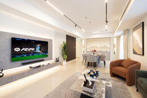 Photo #2 of Luxury Suite New 4 BHK Full Sea View - Tallest Residential Tower - Marina - 5 min to Beach in Dubai, United Arab Emirates
