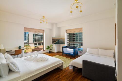 Photo #3 of Specious 5BR plus Maid Room on JBR Beach Prime Location! Walk to The Mall, Dining & Entertainment - By Sunkissed Holiday Homes in Dubai, United Arab Emirates