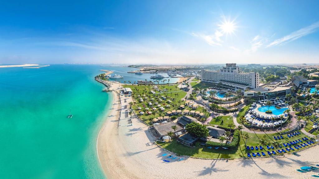 Photo #1 of JA Beach Hotel, Dubai in Dubai, United Arab Emirates