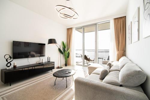 Photo #2 of Beachfront, Perfect sea view, Private beach access, 2-BDR in Dubai, United Arab Emirates