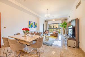 Photo #5 of Fairmont North 2BR Balcony Sea View in Dubai, United Arab Emirates