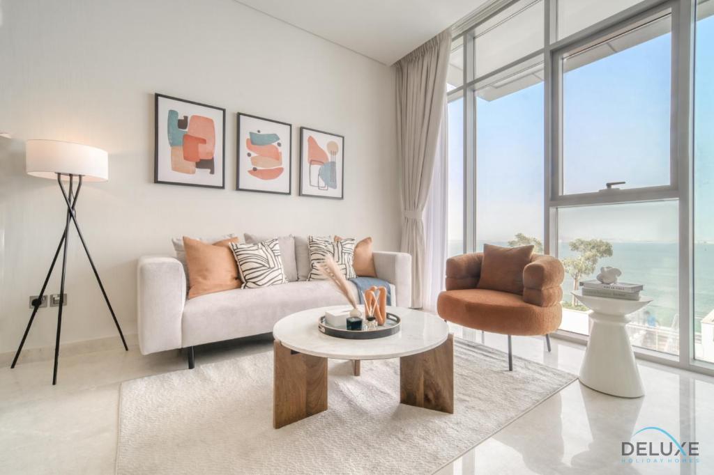 Photo #1 of Coastal 1BR at The Anwa By Omniyat Dubai Maritime City by Deluxe Holiday Homes in Dubai, United Arab Emirates