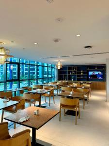 Photo #6 of Beachfront Haven in Dubai, United Arab Emirates