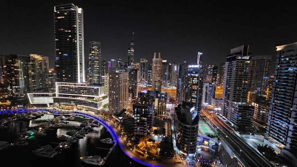 Photo #1 of Marina Wharf With A VIEW! in Dubai, United Arab Emirates
