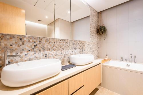 Photo #3 of Voyage One Bedroom In Mayan in Abu Dhabi, United Arab Emirates
