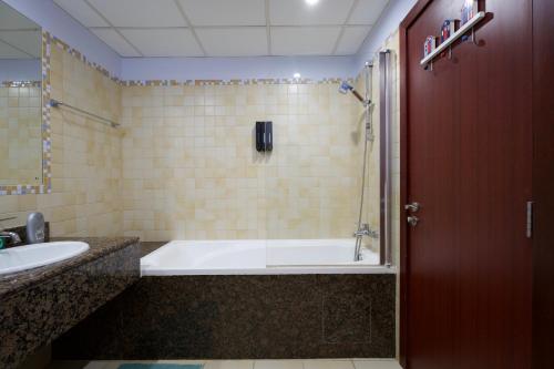 Photo #3 of Charming spacious studio apartment in the heart of JBR By SWEET HOMES in Dubai, United Arab Emirates