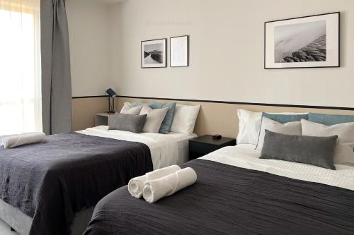 Photo #2 of FavDubai presents 2BR apartment in The Heart of JBR and Dubai Marina 150 m to JBR Beach with famous Ain Dubai view the biggest ferris wheel in the world Swimming pool access, air-conditioned gym, free parking & Housekeeping in Dubai, United Arab Emirates