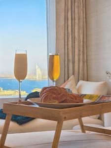 Photo #5 of Skyviews Luxury 35th St Regis 5 Stars at Palm Tower in Dubai, United Arab Emirates