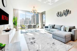 Photo #6 of LUX 52 42 Deluxe Marina view suite 1 in Dubai, United Arab Emirates
