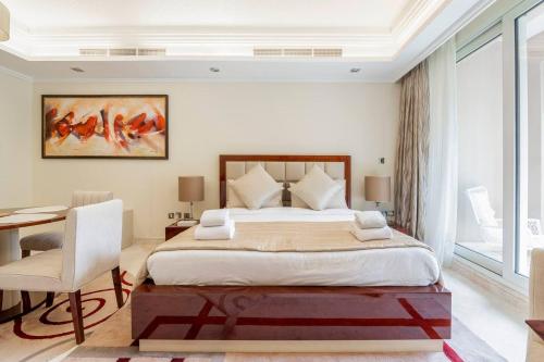 Photo #2 of Fully-equppied studio with private beach and pool in Dubai, United Arab Emirates