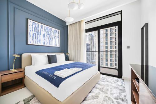 Photo #2 of Silkhaus Sea & Palm View 1BDR at Marina Vista in Dubai, United Arab Emirates