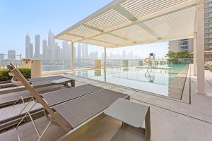 Photo #4 of Silkhaus Sea & Palm View 1BDR at Marina Vista in Dubai, United Arab Emirates