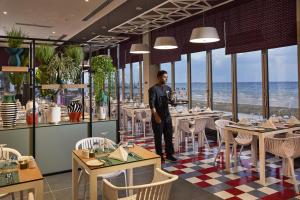 Photo #5 of Riu Dubai Beach Resort - All Inclusive in Dubai, United Arab Emirates