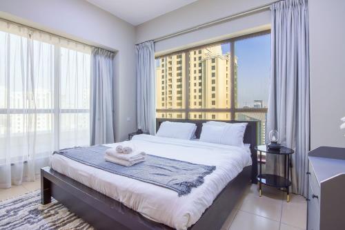 Photo #2 of Two-Bedroom Apartment with Balcony in Shams 4, JBR in Dubai, United Arab Emirates