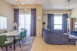 Photo #4 of Two-Bedroom Apartment with Balcony in Shams 4, JBR in Dubai, United Arab Emirates