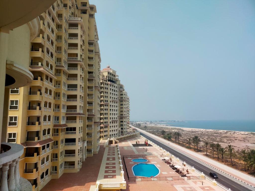 Photo of Sea View Studio 3 Royal Breeze Breezeسي ويو ستوديو رويال بريز in Al Jazeera Al Hamra Qaryat Al Hamra, United Arab Emirates