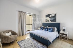 Photo #6 of Amazing 1BR With Sea View Rimal 4 JBR - NOX Holiday Homes in Dubai, United Arab Emirates