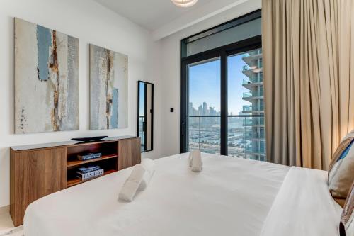 Photo #2 of Coastal Chic 1 Bedroom Apartment w private beach in Dubai, United Arab Emirates