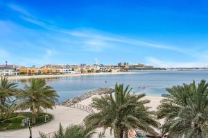 Photo #6 of TIARA Residence Deluxe 3 Bedroom Apartment with private Beach, Burj & Atlantis Sea View in Dubai, United Arab Emirates