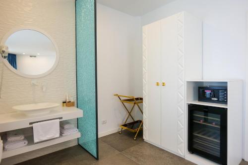 Photo #3 of Blue Boutique Hotel in Dhërmi, Albania
