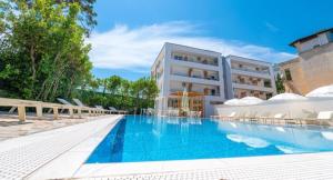 Photo #4 of Hotel Besani in Durrës, Albania