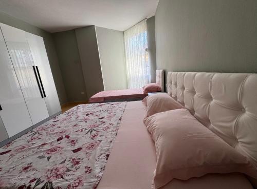 Photo #3 of Seafront Amazing Apartment in Durrës, Albania
