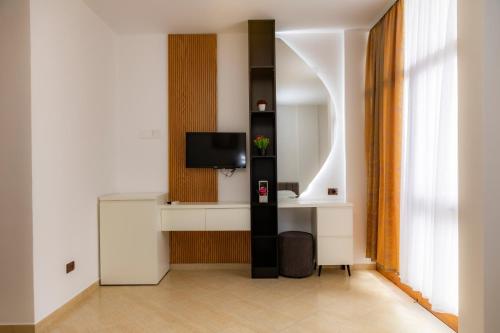 Photo #3 of Eden Hotel in Shëngjin, Albania
