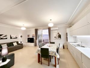 Photo #5 of Sky & Sea viewing Apartment in Vlora, Albania