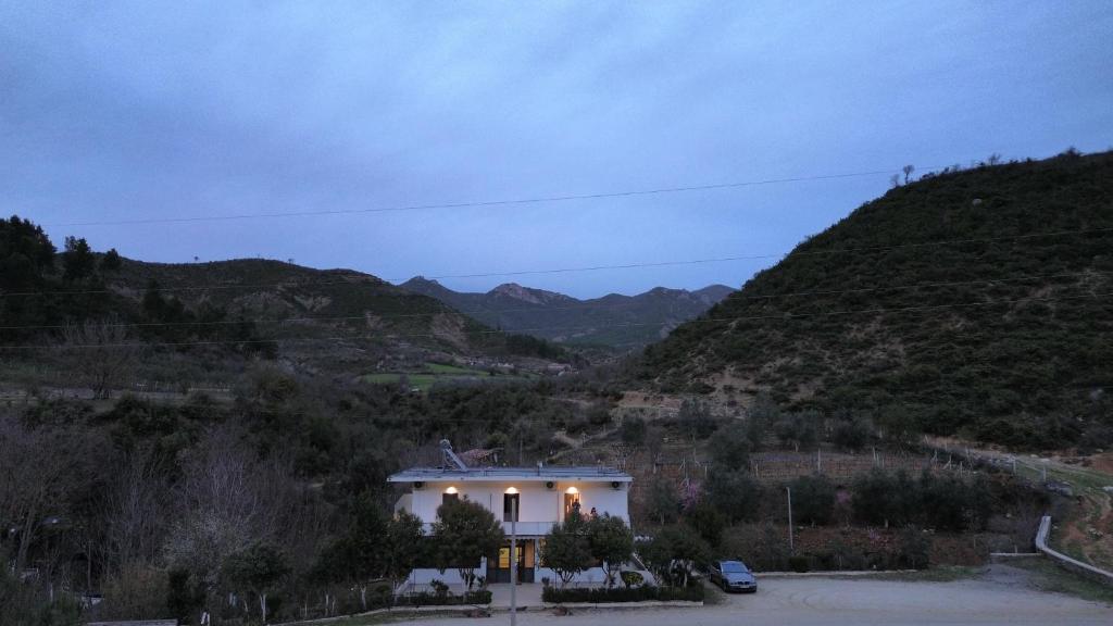 Photo of Hotel Eno in Përmet, Albania