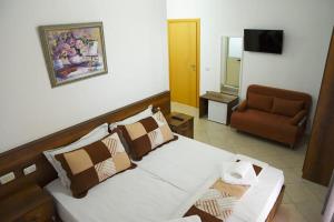 Photo #5 of Vila Oxinn in Durrës, Albania