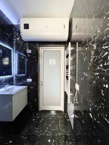 Photo #6 of Dyrrah Beach Apartment in Durrës, Albania