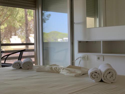 Photo #3 of EME APARTMENTS - Kompleksi Lura 2 Gjiri i Lalzit in Plazhi San Pietro, Albania