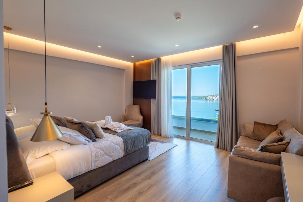 Photo of Hotel Oasis in Sarandë, Albania