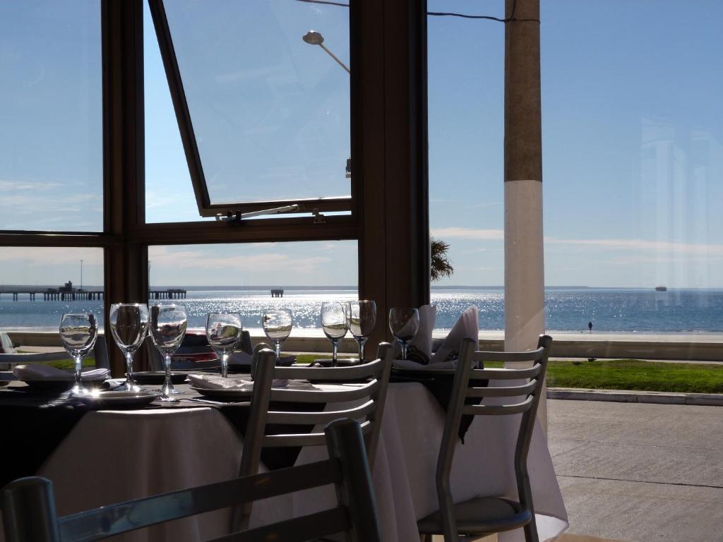 Photo of Costanera Hotel in Puerto Madryn, Argentina