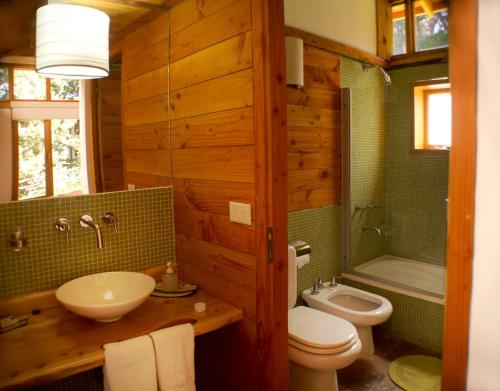 Photo #2 of El Aura Lodge - Parque Nacional Los Alerces in Esquel, Argentina