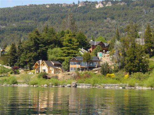 Photo #3 of Cabañas Barlovento in San Carlos de Bariloche, Argentina