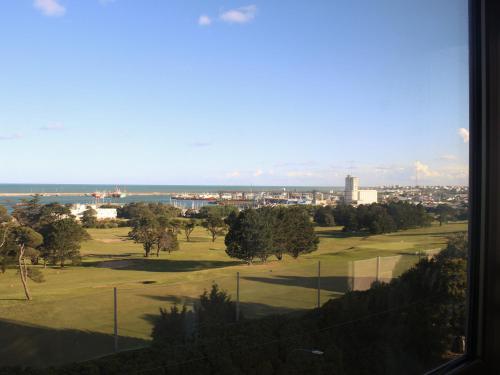 Photo #2 of Departamento PREMIUM Zona Golf, piso exclusivo con vista al mar para grupo familiar in Mar del Plata, Argentina