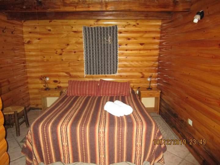 Photo #1 of Cabaña con costa al Nahuel Huapi in Villa La Angostura, Argentina