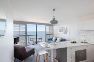 Photo #5 of Mantra Mooloolaba Beach in Mooloolaba, Australia