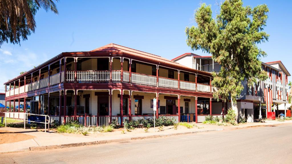 Photo #1 of Beadon Bay Hotel in Onslow, Australia